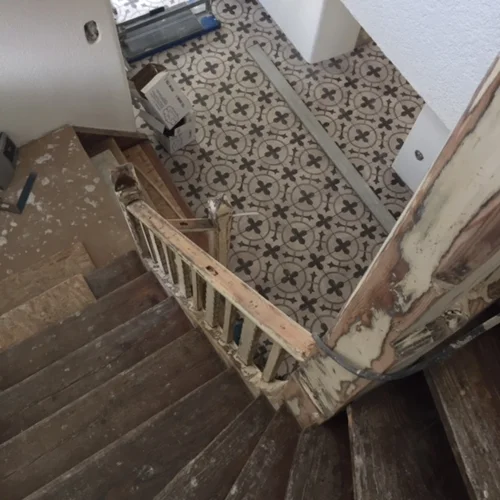 Stairwell – image 8