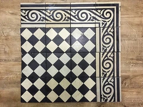 Historic tiles – image 20