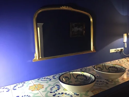 Hand-painted ceramics – image 5