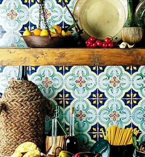 Hand-painted ceramics – image 4